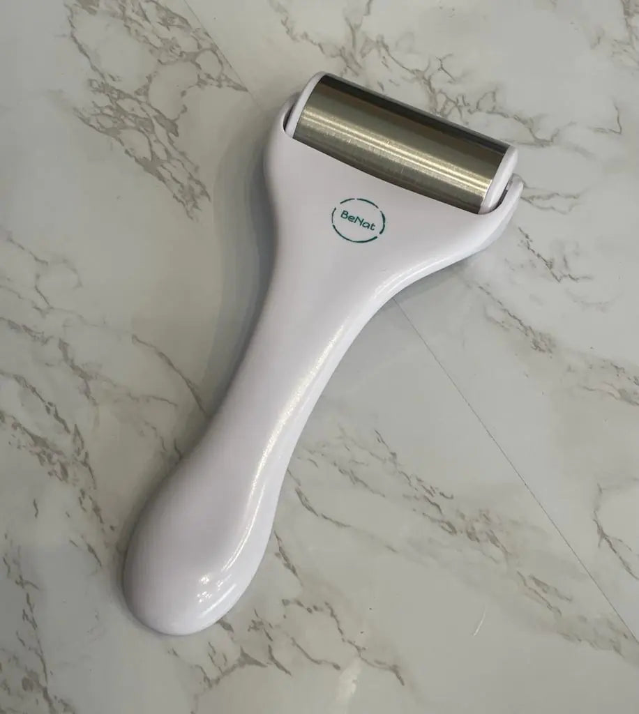 Körpermassage mit Eisroller